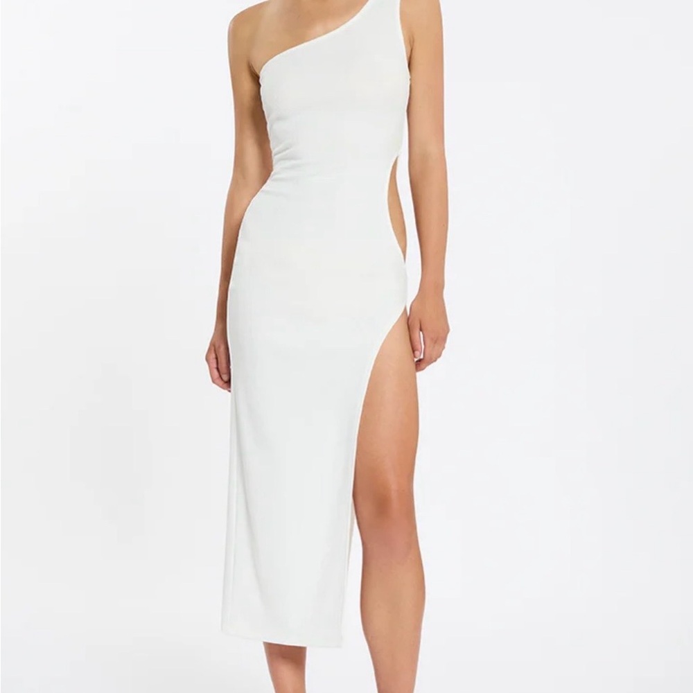 Chic One-Shoulder White Dress